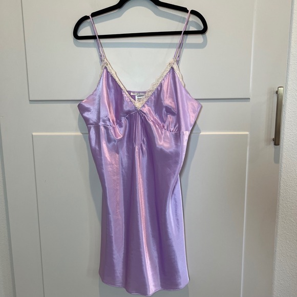 California Dynasty XL Lavender Purple Lace Trim Satin Lingerie Slip Vtg - Picture 1 of 5